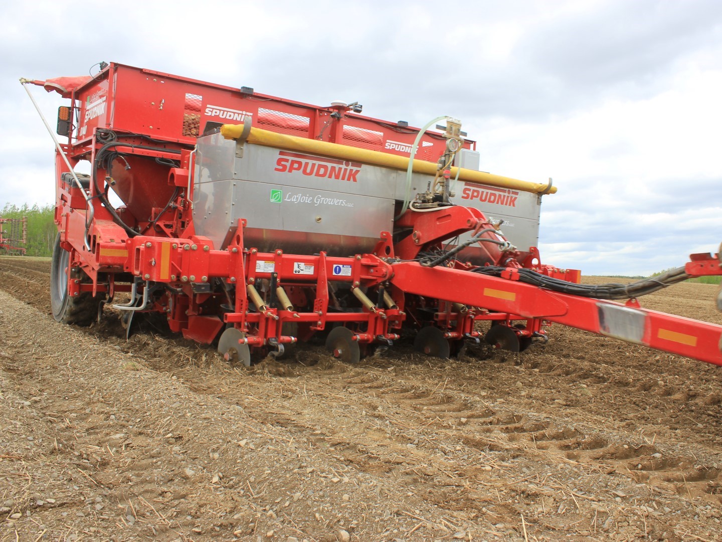 Farmers planting and harvesting in Uganda